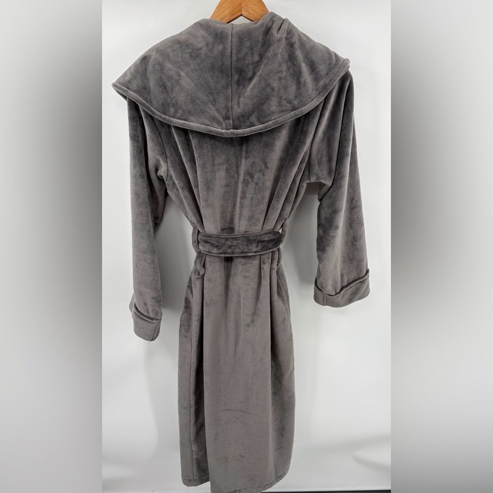 Pottery Barn cloud nine plush gray robe women’s size M comfort cozy - Picture 4 of 5